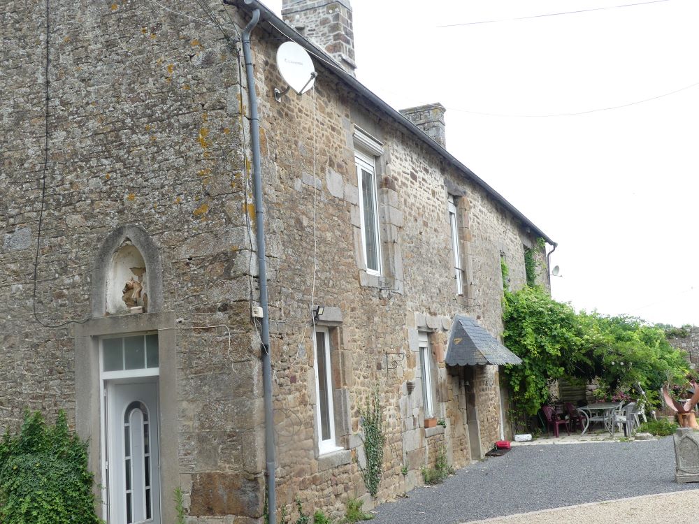 ferme hippique St Senier.JPG