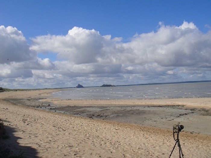 Bec d'Andaine à marée haute.JPG