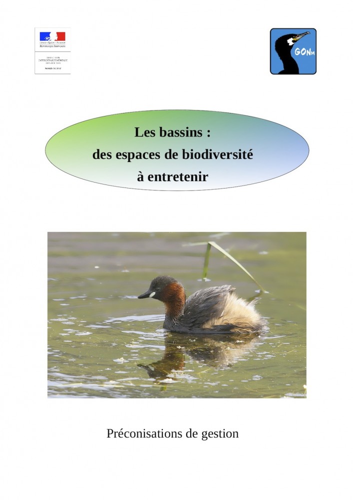 Page titre recto de la plaquette<br />A côté de la poule d'eau et du canard colvert, le grèbe castagneux est certainement l'oiseau nicheur emblématique des bassins routiers de Normandie occidentale.