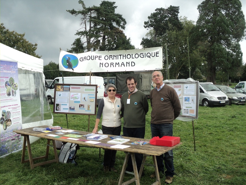 Avranches, stand du samedi, fête des sens : Andrée Lasquellec, Sébastien Crase et Jean Collette