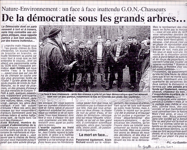 La Gazette de la Manche, 25 avril 2001. L'article rend bien compte des échanges.