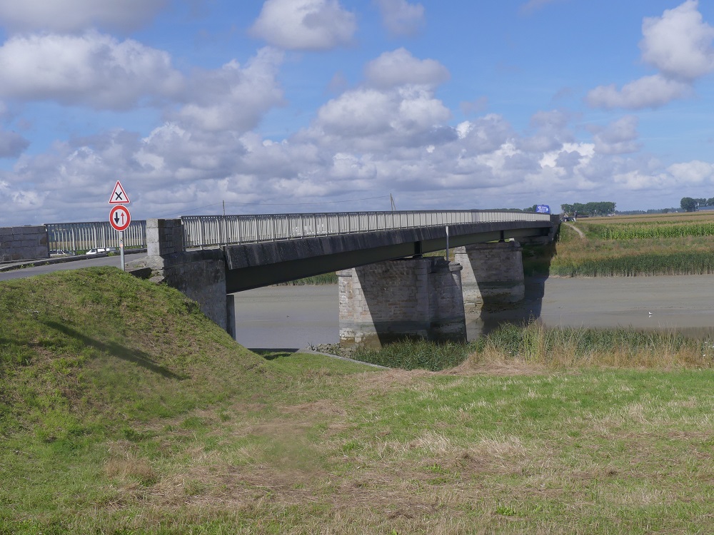 pont de Beauvoir (1).JPG