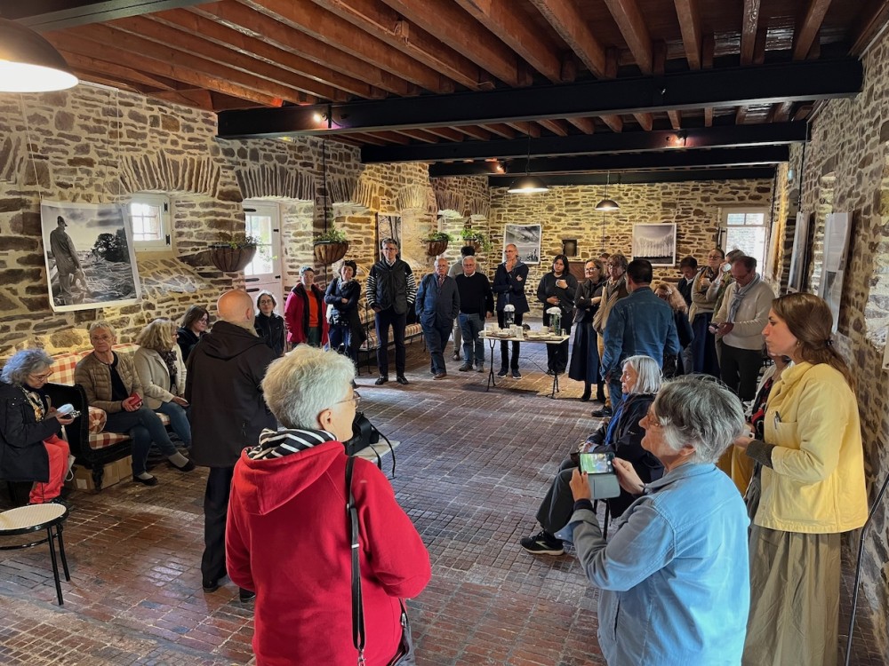 IMG_1831.jpg (652.83 Kio) Vu 8496 fois Intervention du 17 mai 2025. La directrice Edith Heurgon au premier plan à droite.