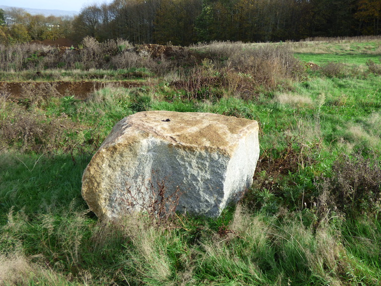 Marquer son territoire : une borne de poids!